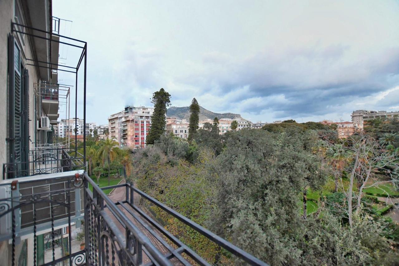 Apartamento Iflat Dimora Giardino Inglese Palermo Exterior foto