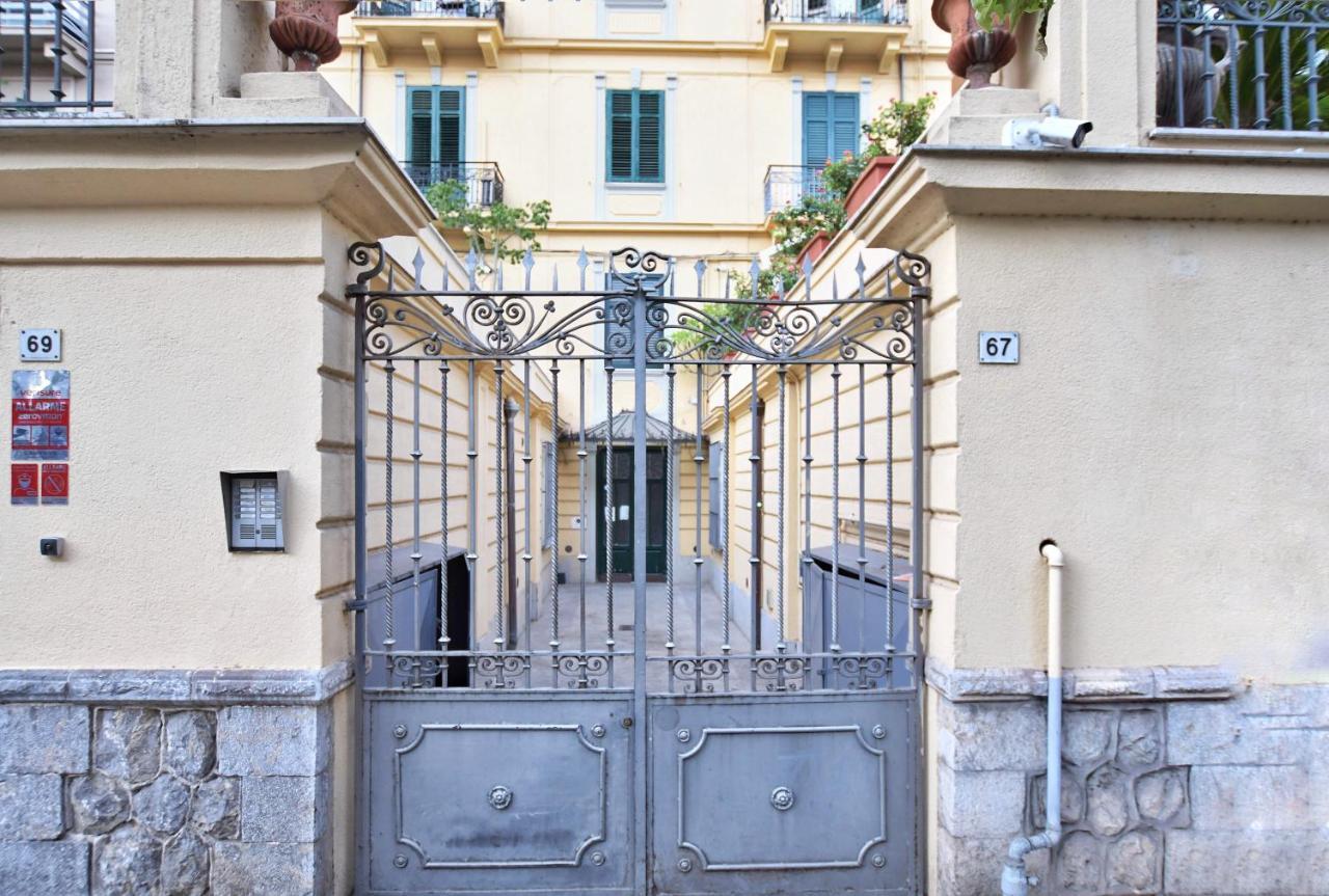 Apartamento Iflat Dimora Giardino Inglese Palermo Exterior foto